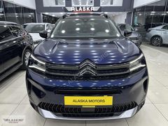 BOYASIZ MAKYAJLI 2023 ÇIKIŞLI C5 AİRCROSS 1.5 BLUEHDİ SHİNE BOLD
