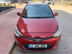 Sahibinden Hyundai i20 1.2 D-CVVT Sense 2014 Model 