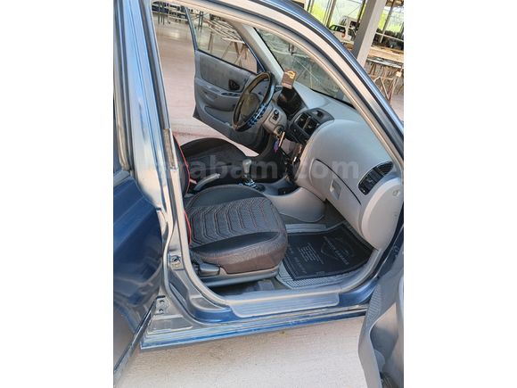 Sahibinden Hyundai Accent 1.3 Admire 2005 Model
