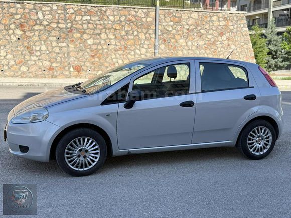 2011 FİAT PUNTO