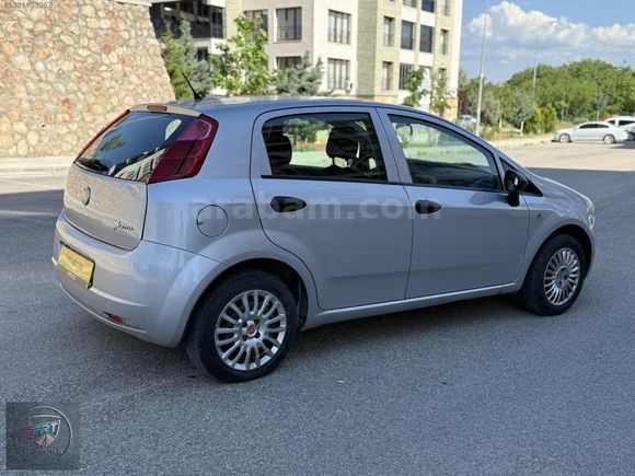 2011 FİAT PUNTO