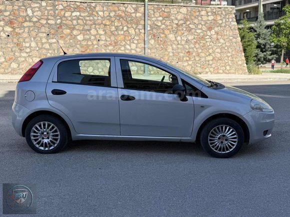 2011 FİAT PUNTO