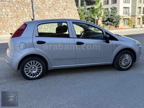 2011 FİAT PUNTO