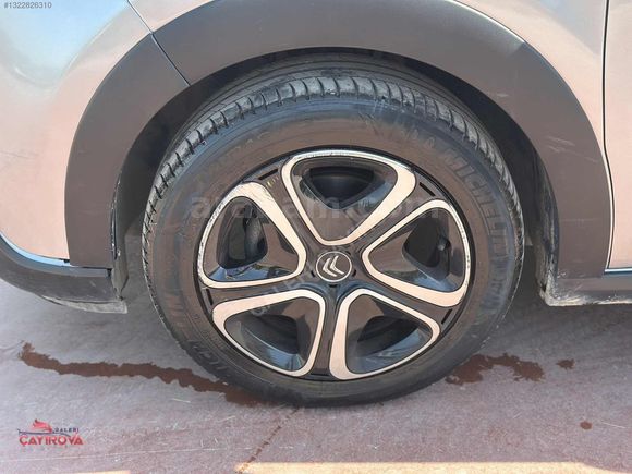 47.000 KM'DE OTOMATİK VİTES C3 FEEL BOLD PAKET