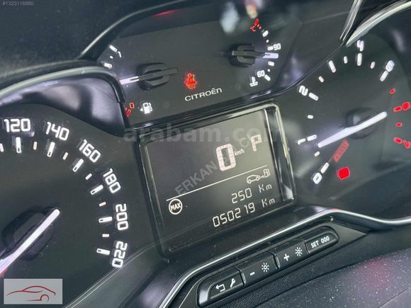 50.000 KM 2021 C3 OTOMATİK FEEL BOLD SERVİS BAKIMLI