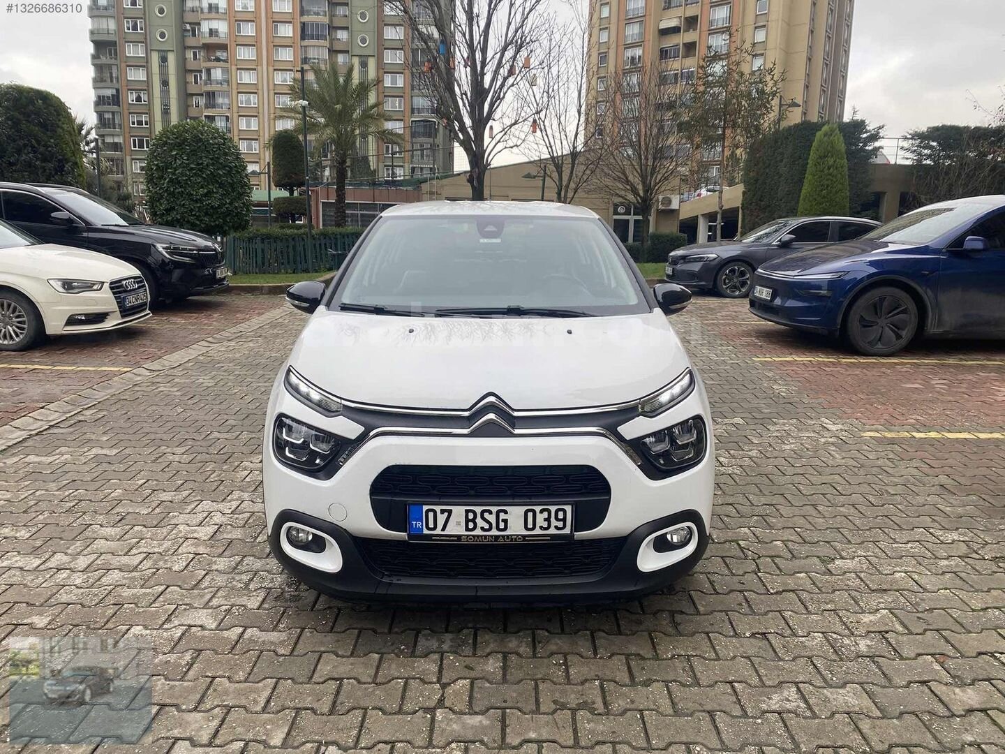 Galeriden Citroen C3 1.2 PureTech Feel Bold 2024 Model İstanbul 57.000 km Beyaz 3
