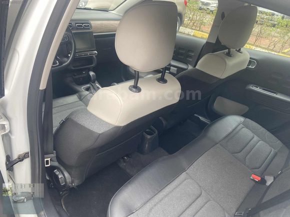 İLK ELDEN HATASIZ BOYASIZ GARANTİLİ OTOMATİK 57.000KM