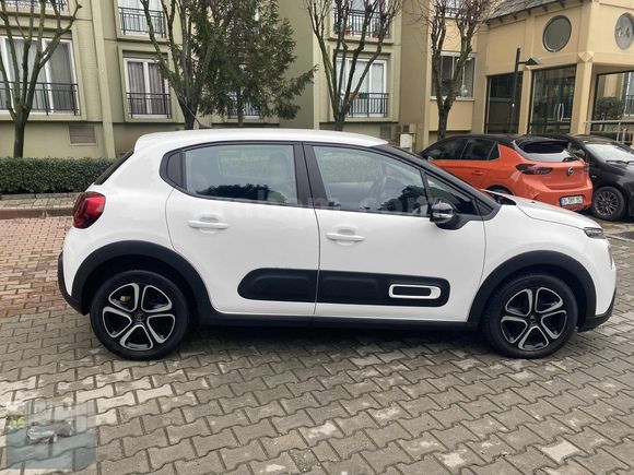 İLK ELDEN HATASIZ BOYASIZ GARANTİLİ OTOMATİK 57.000KM
