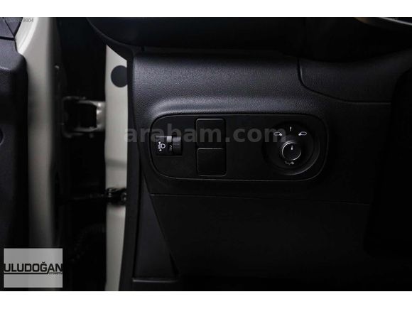 2024 MODEL CİTRÖEN C3 FEEL BOLD OTOMATİK HATASIZ - BOYASIZ