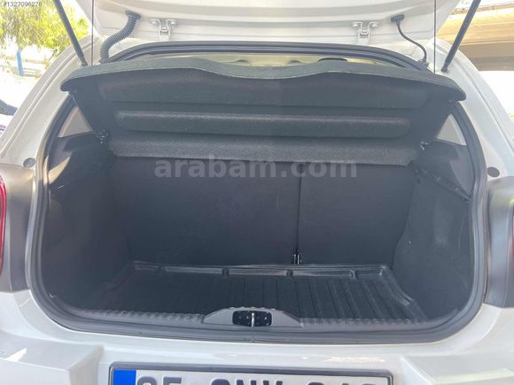 ULUTAŞLARDAN 2023 MODEL CITREON C3 BOYASIZ DEĞİŞENSİZ