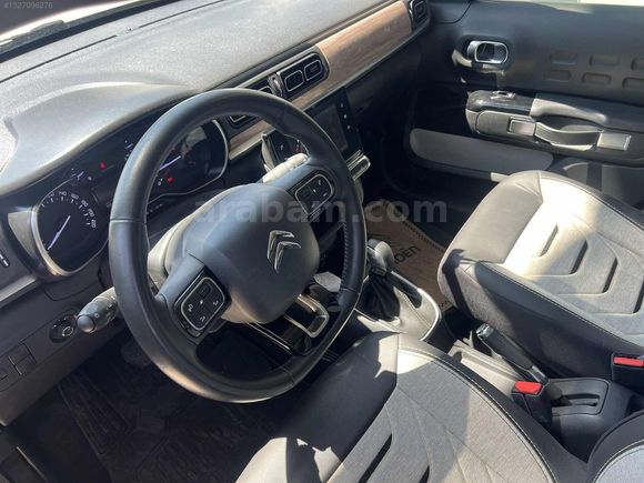 ULUTAŞLARDAN 2023 MODEL CITREON C3 BOYASIZ DEĞİŞENSİZ