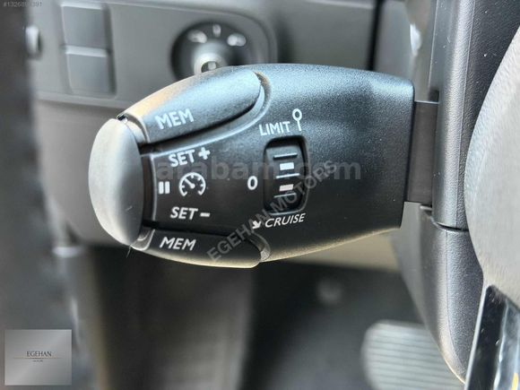 EGEHAN MOTORS'DAN 2024 C3 FEEL BOLD"52.000" KM HATASIZ