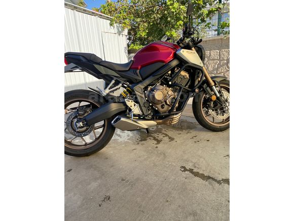MEMURDAN SATILIK HATASIZ BOYASIZ DEĞİŞENSİZ CB650R