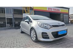 Sahibinden Kia Rio 1.4 CRDi Concept 2016 Model 6 ileri-Tüm bakımları yeni