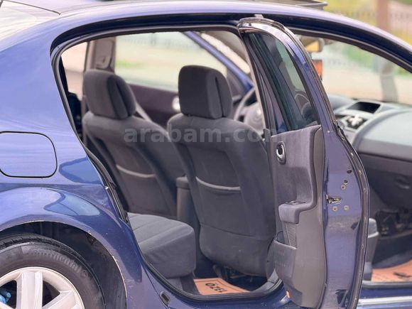  AUTO GÜVENDEN. MEGAN. 2. Sanruflu