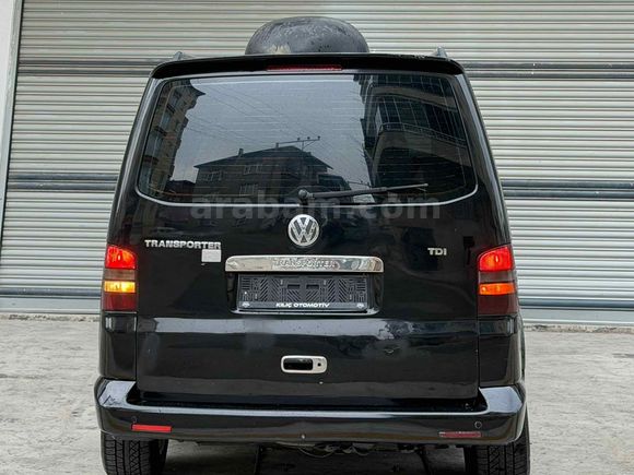 Volkswagen Transporter 2.5 TDI Camlı 