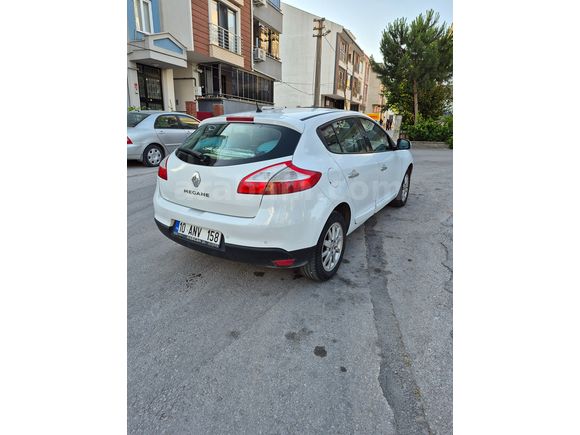 Sahibinden Renault Megane 1.6 Privilege 2011 Model 
