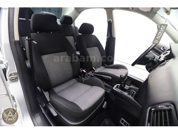 TR ' DE TEK 69.000 KM 'DE 2005 VW BORA 1.6 PACIFIC DEĞİŞENSİZ