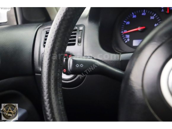 TR ' DE TEK 69.000 KM 'DE 2005 VW BORA 1.6 PACIFIC DEĞİŞENSİZ