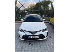 Sahibinden Toyota Corolla 1.5 Vision 2021 Model  52.000 km Beyaz