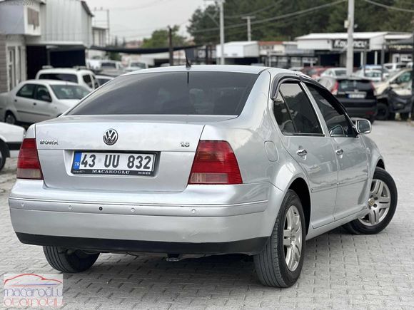 VOLKSWAGEN BORA 1.6 PACİFİC BENZİN+LPG