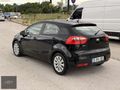 SAMİOĞULLARINDAN 2013 MD KİA RİO 1.4 CRDİ 6 İLERİ SİYAH+KREM