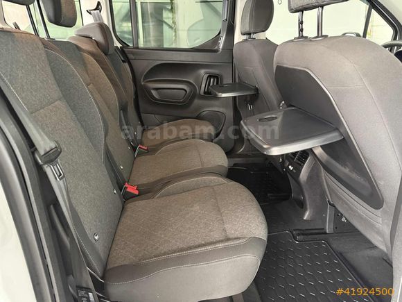 2025 OPEL COMBO - ULTIMATE - CAM TAVAN - 28 BİN KM - BOYASIZ