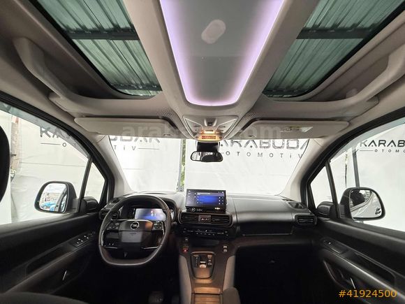 2025 OPEL COMBO - ULTIMATE - CAM TAVAN - 28 BİN KM - BOYASIZ
