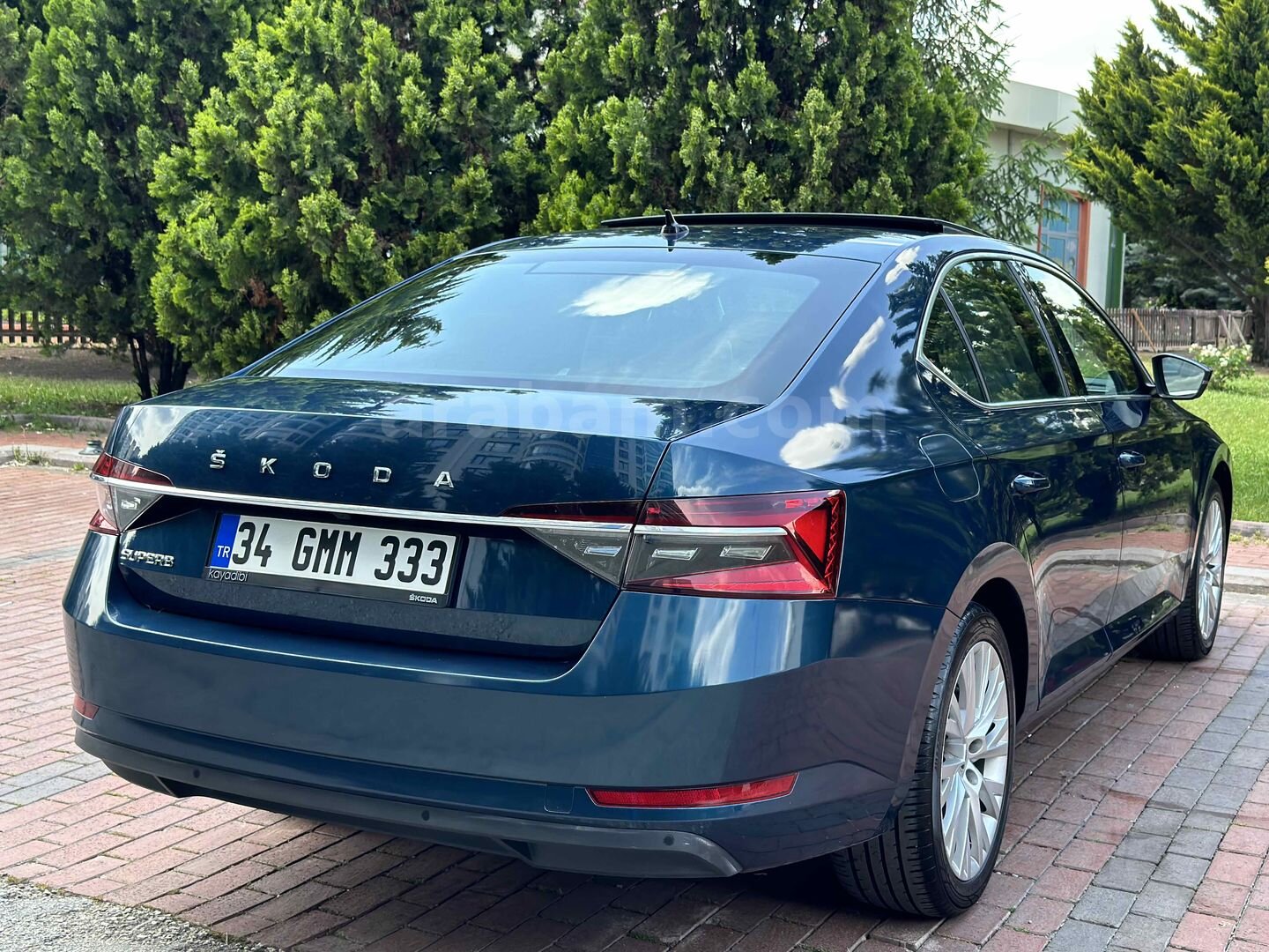 Galeriden Skoda SuperB 1.5 TSI Prestige 2023 Model Ankara 89.000 km Mavi 4