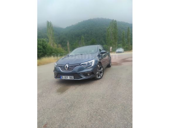 TR de tek icon görünümlü Megane 4 joy 2020)