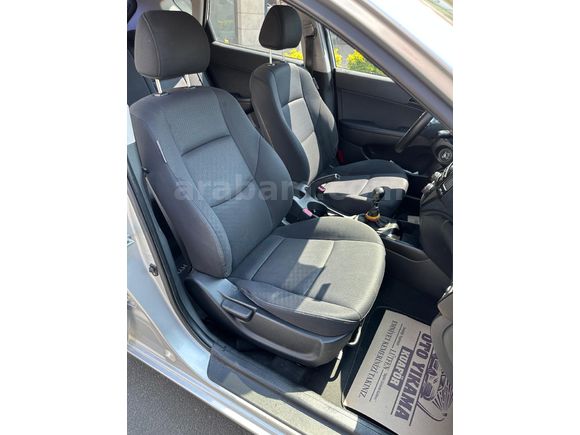 HYUNDAİ İ30 TEAM 1.6 CRDİ