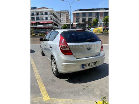 HYUNDAİ İ30 TEAM 1.6 CRDİ