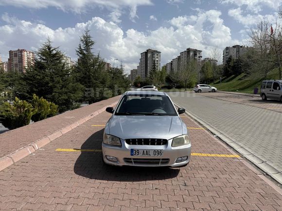 Sahibinden Hyundai Accent 1.3 LX 2000 Model 