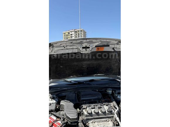HONDA CİVİC VTEC 2003 model  OTOMATİK VİTES 