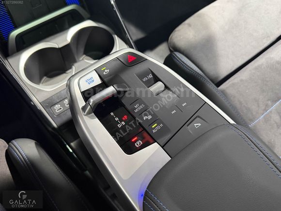 'GALATA' 2025 BMW İX2 M SPORT E DRİVE 20