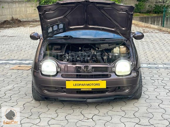 1998 RENAULT TWİNGO 1.2 270 BİN KM MANUEL BENZİN TAKAS OLUR