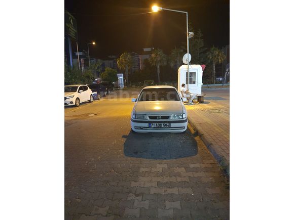 Sahibinden Opel Vectra 2.0 1995 Model 