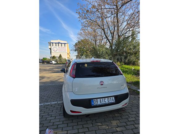 CAM TAVAN HARİÇ EN DOLUSU PUNTO EVO