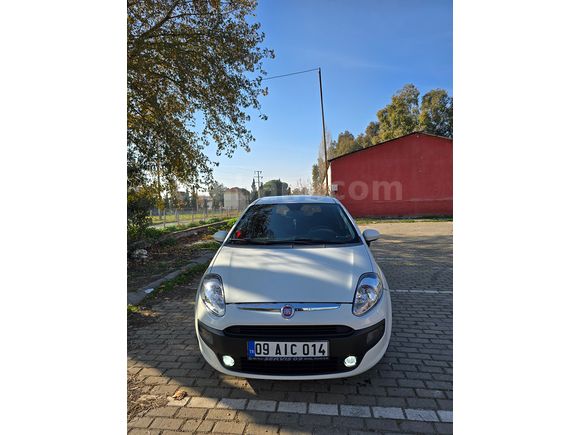 CAM TAVAN HARİÇ EN DOLUSU PUNTO EVO