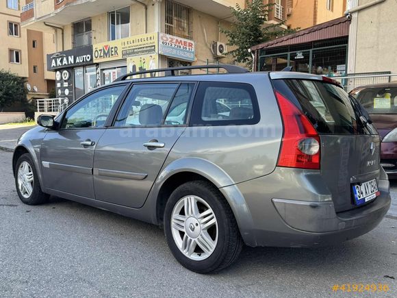 2006 RENAULT MEGAN 1.5 DCİ PİRİVİLEGE DEĞİŞENSİZ AİLE ARACI