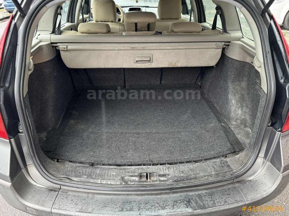 2006 RENAULT MEGAN 1.5 DCİ PİRİVİLEGE DEĞİŞENSİZ AİLE ARACI