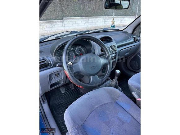 Emir Auto 2000 Clio 1.6 RTE KLİMALI