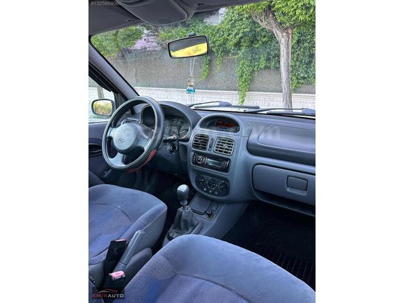 Emir Auto 2000 Clio 1.6 RTE KLİMALI