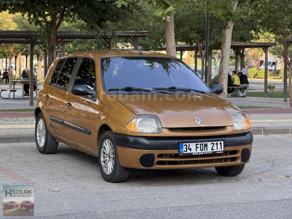 2000 MODEL RENAULT CLİO 1.6 RTE OTOMATİK KLİMALI AKTİF