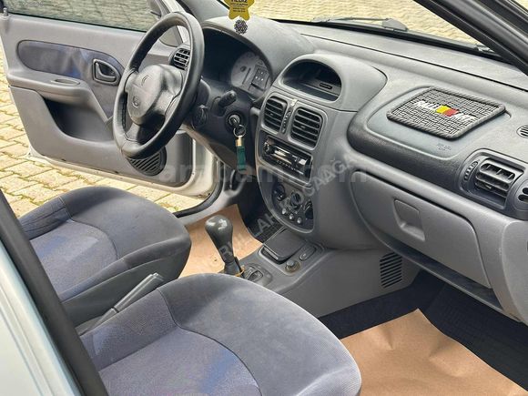 2000 MODEL OTOMATİK CLİO 1.6 KLİMALI