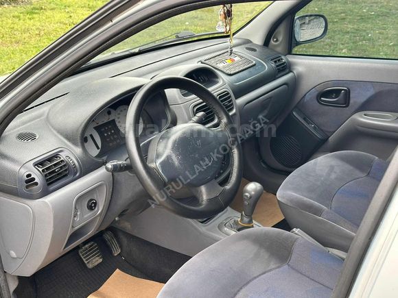 2000 MODEL OTOMATİK CLİO 1.6 KLİMALI