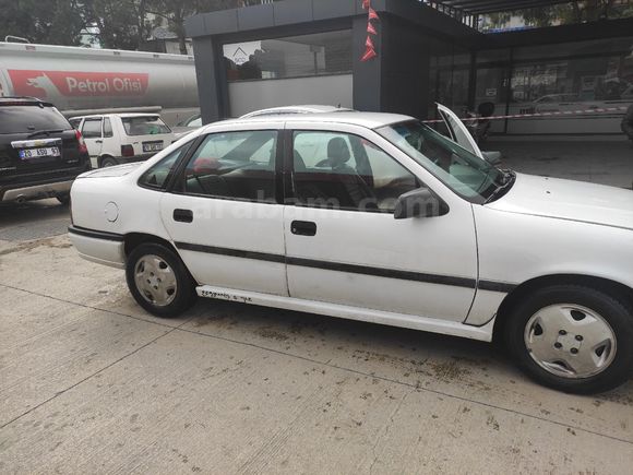 Sahibinden Opel Vectra 2.0 GLS 1995 Model Denizli