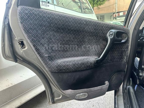 TORUN TRAKTÖR ve AUTO dan 1997 MODEL OPEL VECTRA 