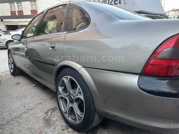 TORUN TRAKTÖR ve AUTO dan 1997 MODEL OPEL VECTRA 