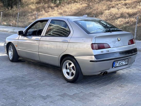FIRSAT  KASA GÜZELİ ALFA ROMEO
